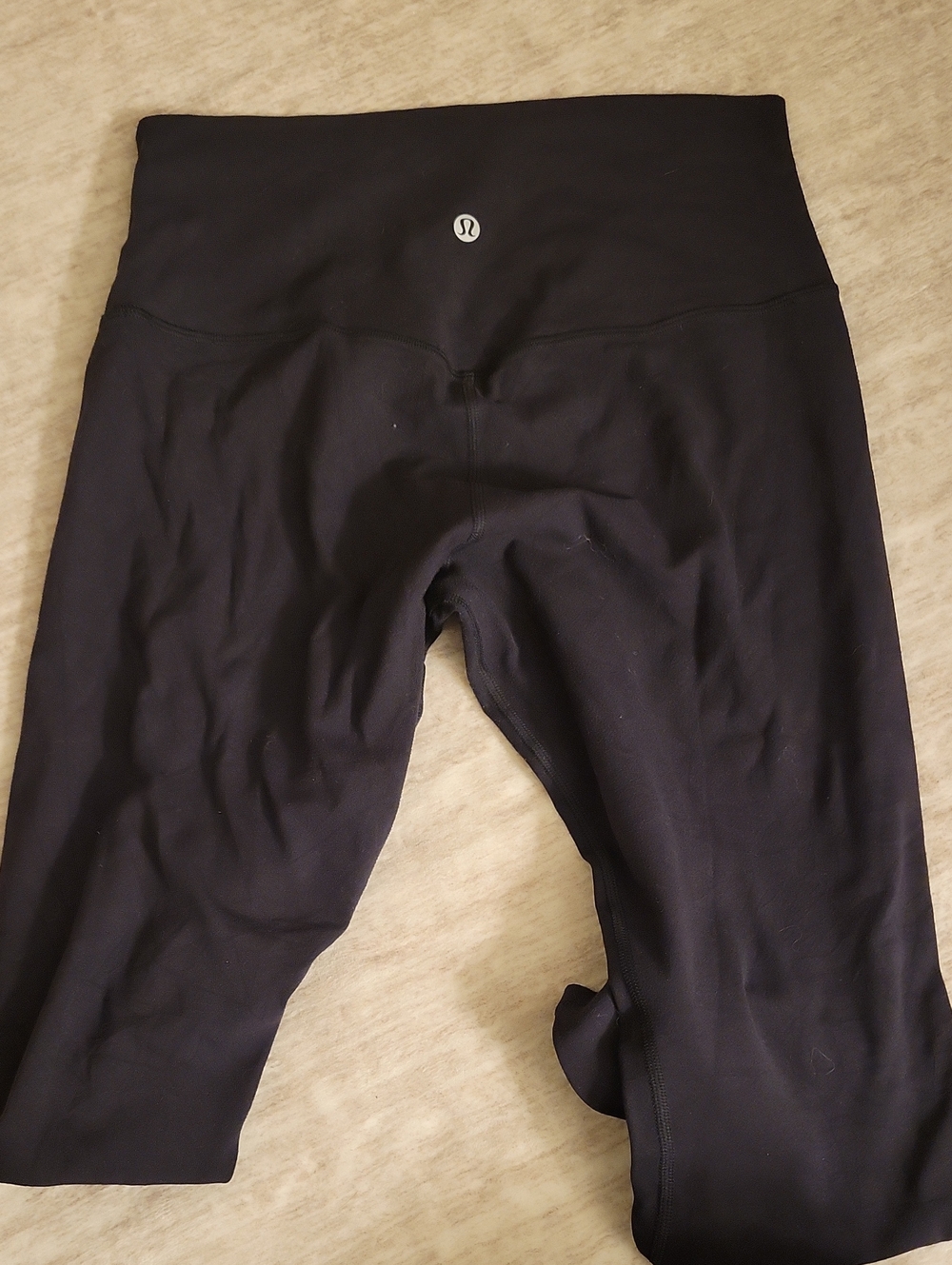 lululemon athletica Black 21" Inch Length. Size 8.